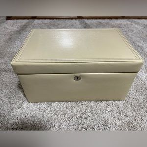 Pottery Barn McKenna Large Jewelry Box